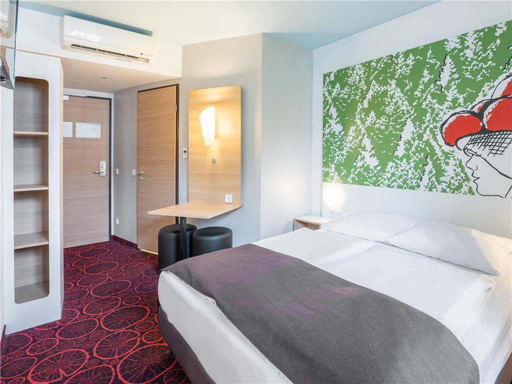 B&B Hotel Offenburg-City Quarto foto