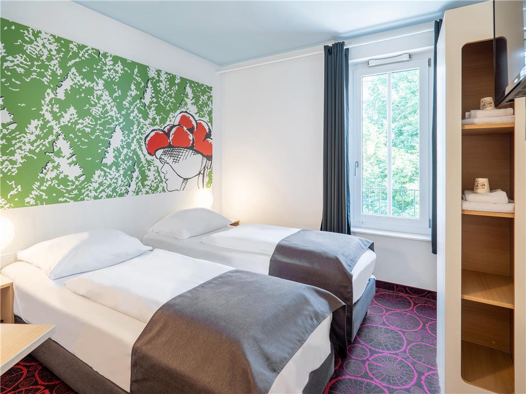 B&B Hotel Offenburg-City Quarto foto